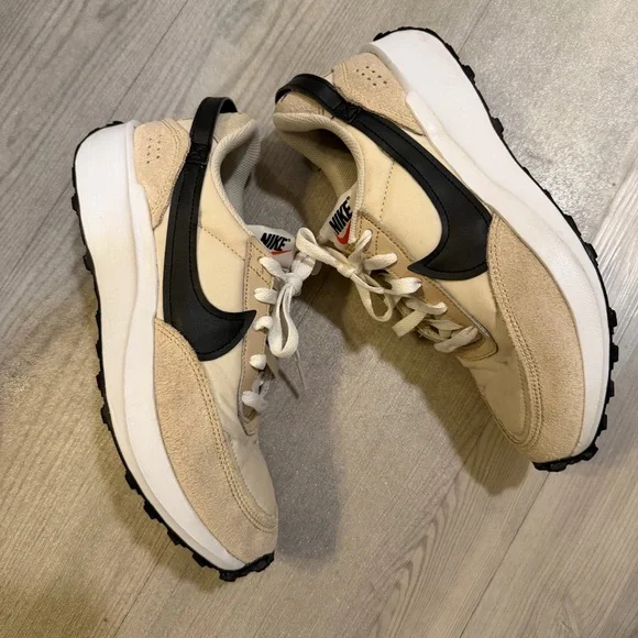 Nike Waffle Debut - Picture 3 of 9